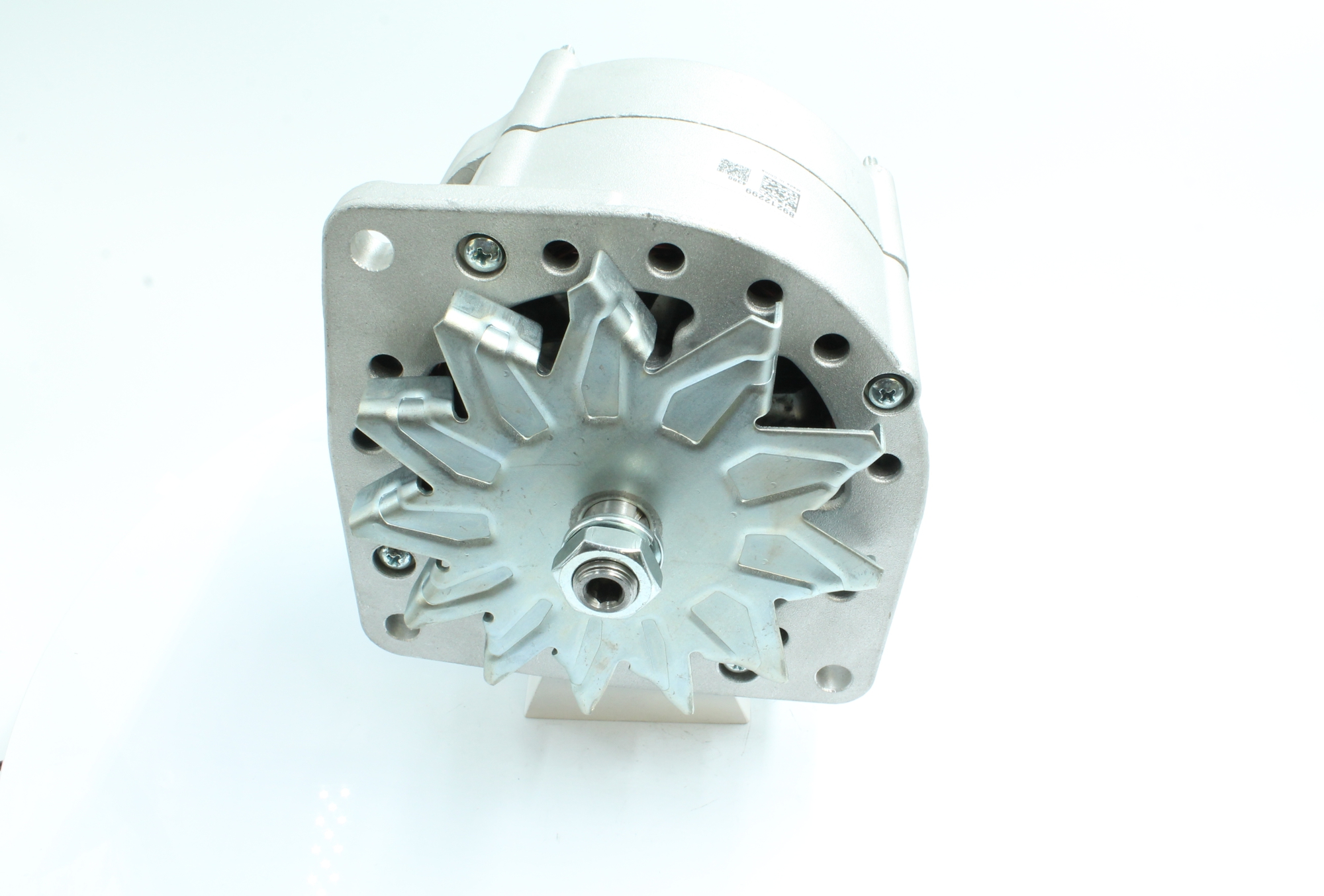 Numer OEM 1 336 136 - Alternator 89212299 OPEL, FORD, SAAB