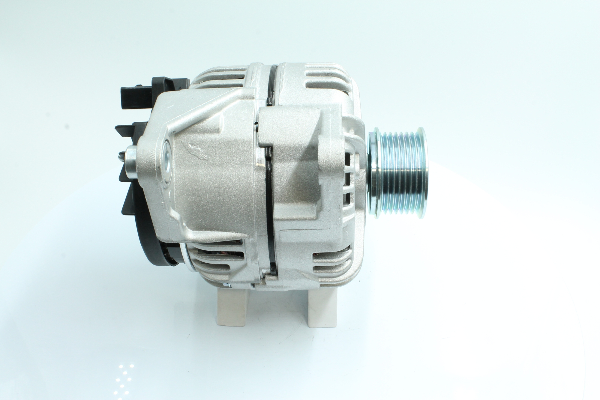 Alternator 89212825 PowerMax IVECO Daily III Flatbed Vrachtwagen/Chassis 29 L 12 (ALKA41A1, AHKA64A1, ALLA51A1) 2006 116 Pk