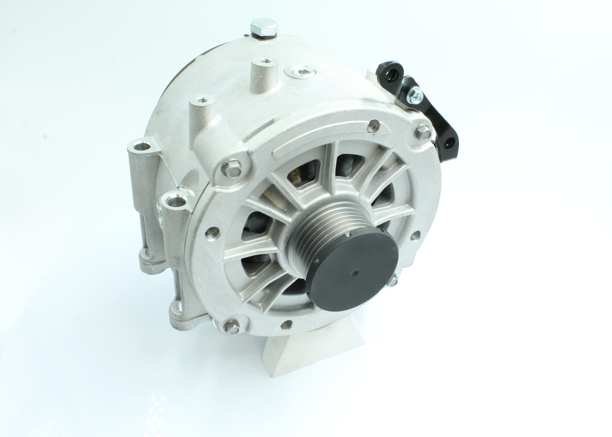 Numéro OEM A 000 150 08 50 - Alternateur 89213270 MERCEDES-BENZ