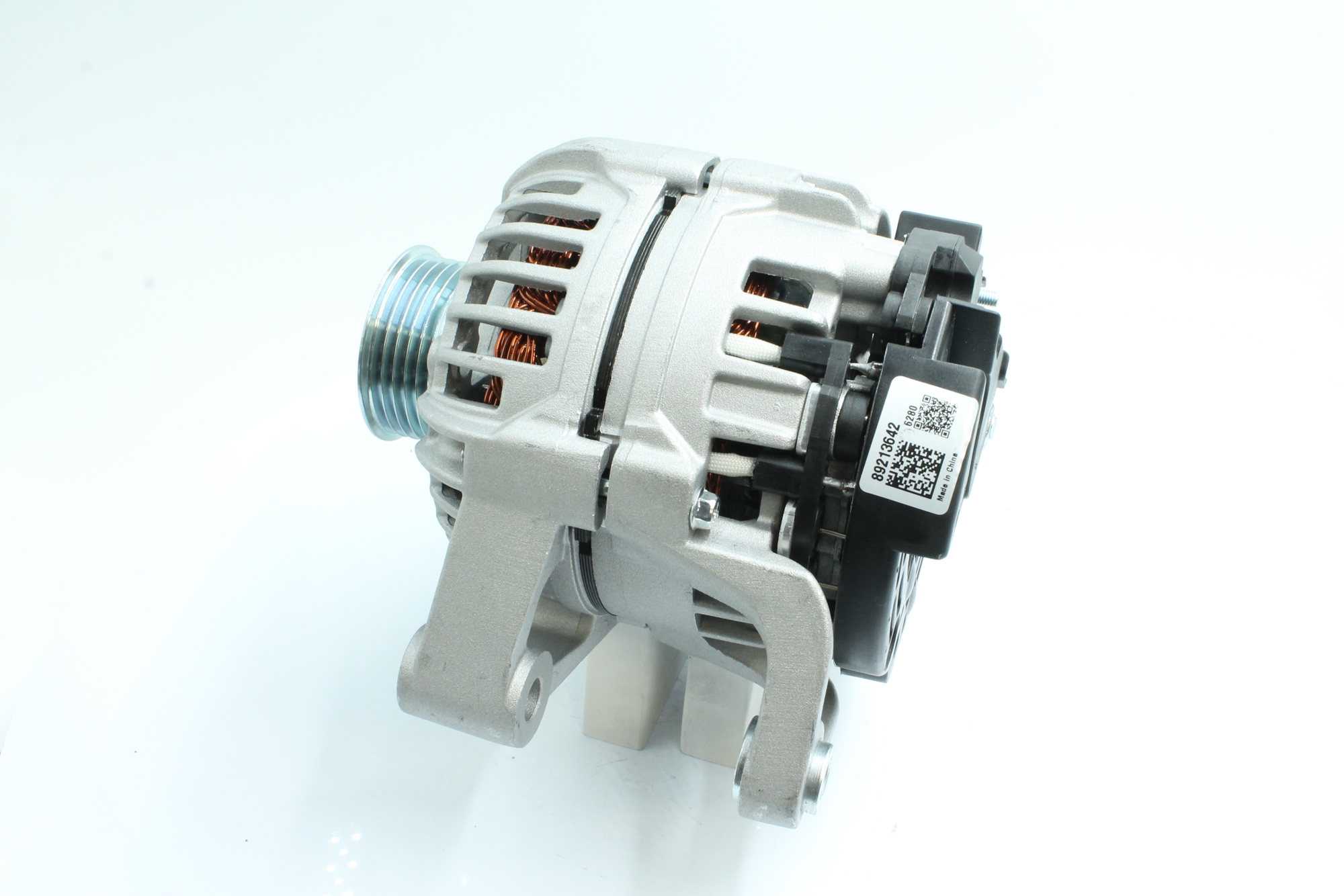 OEM-Nummer 91 92 815 - Lichtmaschine 89213642 OPEL, VAUXHALL