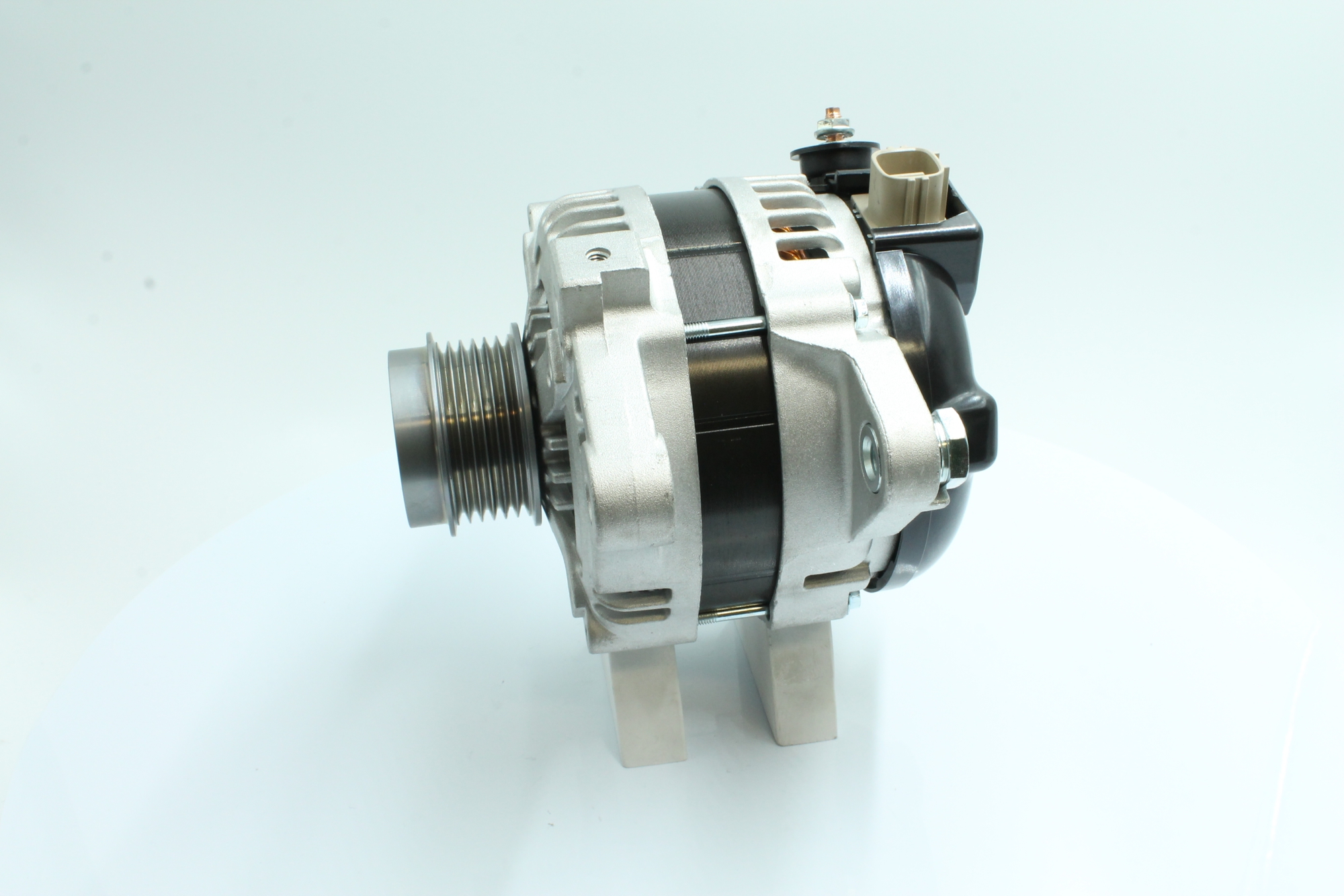 OEM-Nummer 27060 0T 051 - Lichtmaschine 89214947 TOYOTA, LAND ROVER, LEXUS, WIESMANN