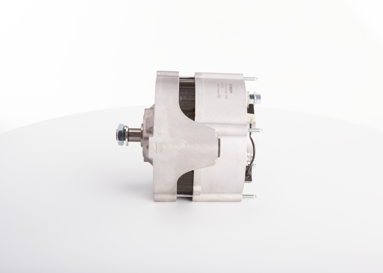 Numer OEM 0120469569 - Alternator F 042 301 022 VOLVO