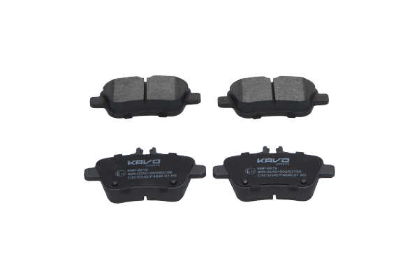 Numéro OEM 007 420 94 20 - Plaquettes de frein KBP-6619 MERCEDES-BENZ