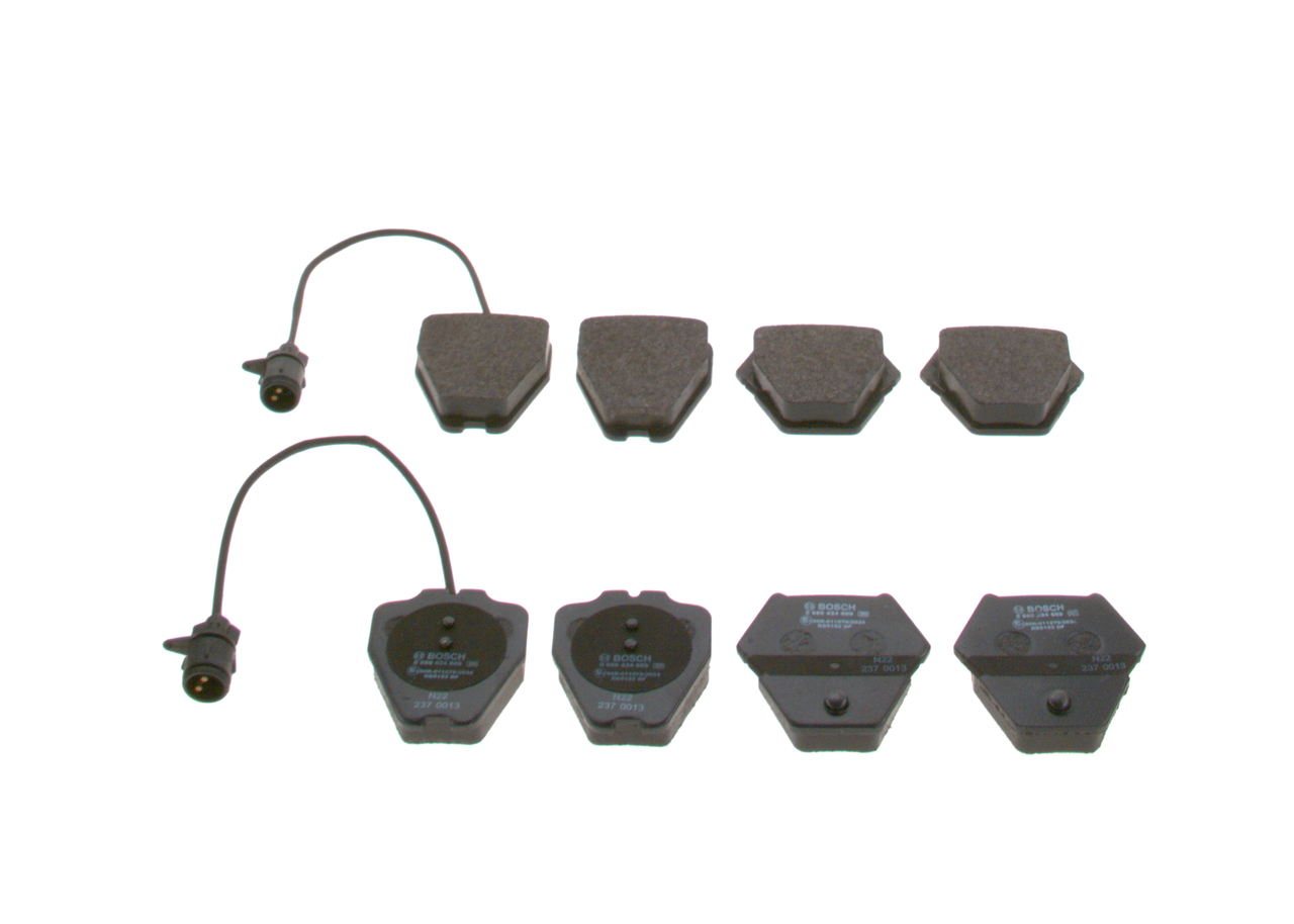 BOSCH | Pastilla con sensor de desgaste incorporado, Chapa antichirridos 0 986 424 689 AUDI 100 C4 Sedán (4A) 1994 baratos online
