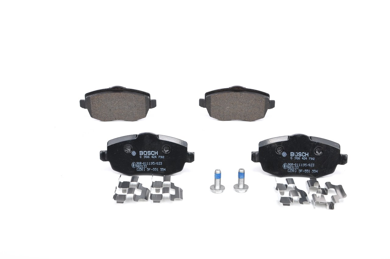 OEM-Nummer 7 736 235 9 - Bremsbeläge 0 986 424 792 FIAT, CITROËN, LANCIA, FERRARI