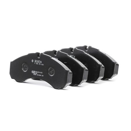 comprar online BOSCH Juego de pastillas de freno 0 986 424 833 Iveco 29,81 €