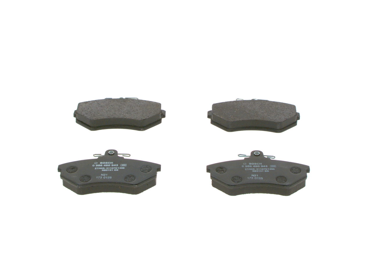 Numéro OEM 357 698 151 A - Plaquettes de frein 0 986 460 943 AUDI, FORD, SEAT, SUZUKI, SKODA