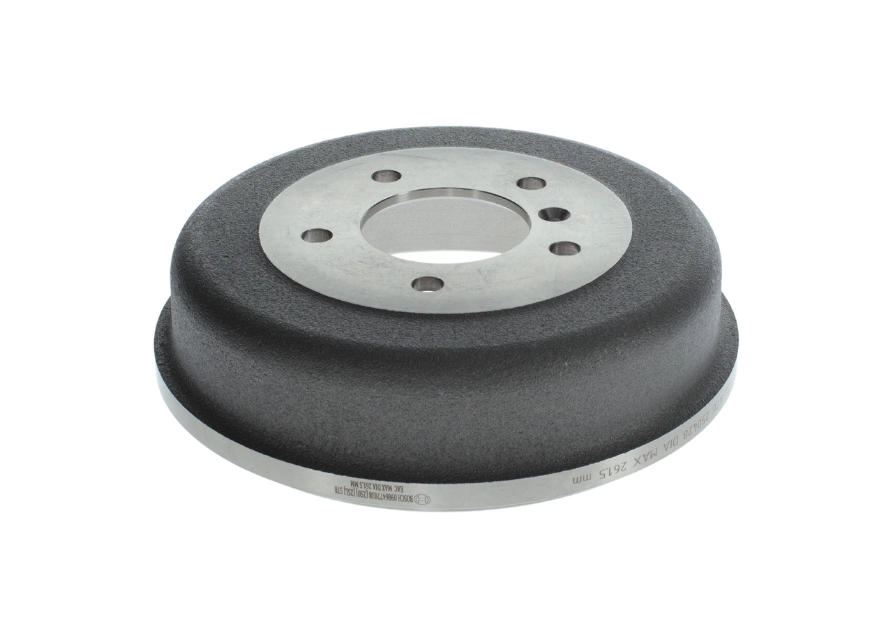 0 986 477 038 BOSCH Brake drums Rear Axle