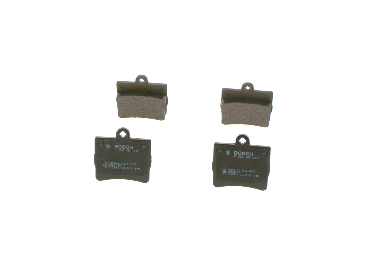 Numéro OEM 005 420 18 20 - Plaquettes de frein 0 986 494 017 MERCEDES-BENZ