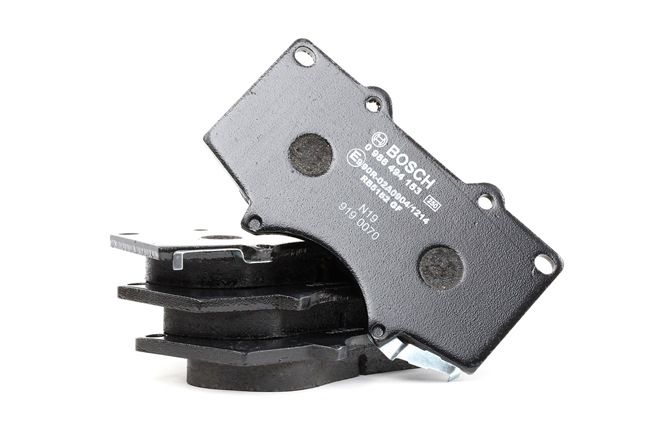 BOSCH | Pastillas con avisador acústico de desgaste 0 986 494 153 TOYOTA Hilux VIII Pick-up 2017 baratos online