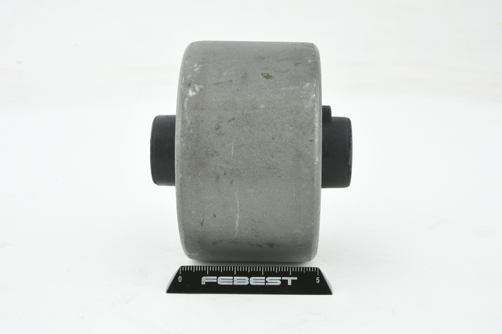OEM-nummer 54500-JN00C - Draagarmrubber NAB-J32B NISSAN