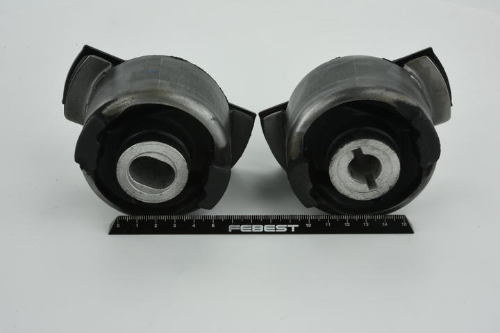 OEM-nummer 82 00 714 955 - Achteras rubber RNAB-LAGR-KIT FORD, RENAULT, DACIA, SAAB, RENAULT TRUCKS