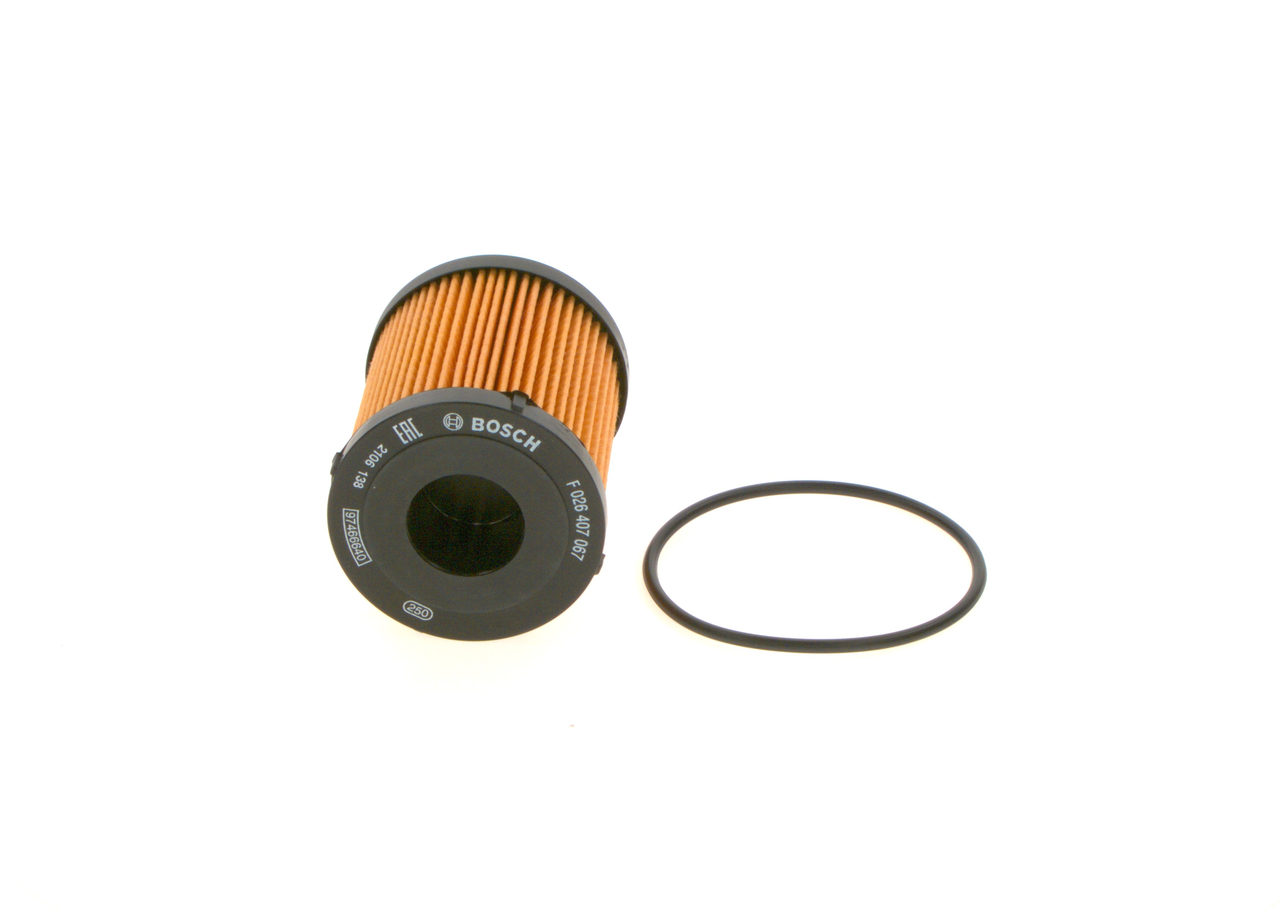 Numéro OEM 16511-85E10 - Filtre à huile F 026 407 067 FORD, OPEL, FIAT, ALFA ROMEO, SUZUKI