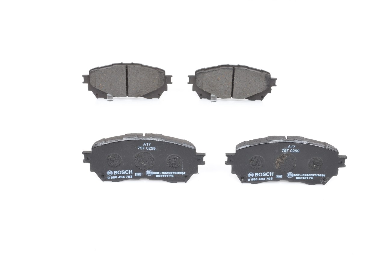Número OEM GHY1-33-28Z 9C - Juego de pastillas de freno 0 986 494 793 MAZDA