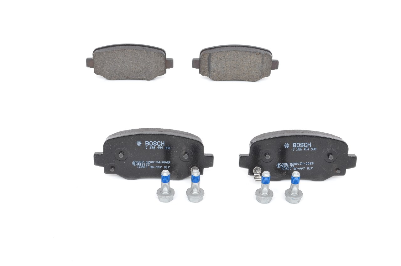 BOSCH 0 986 494 930 Bremssteine FIAT 500X (334)
