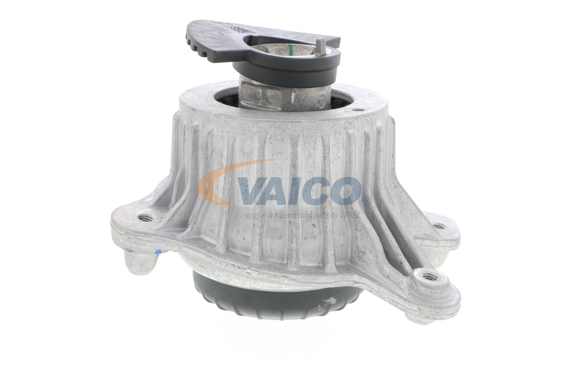 Motorkudde V30-3098 VAICO MERCEDES-BENZ C-klass Coupe (C205) C 180 (205.376) 2022 156 hk