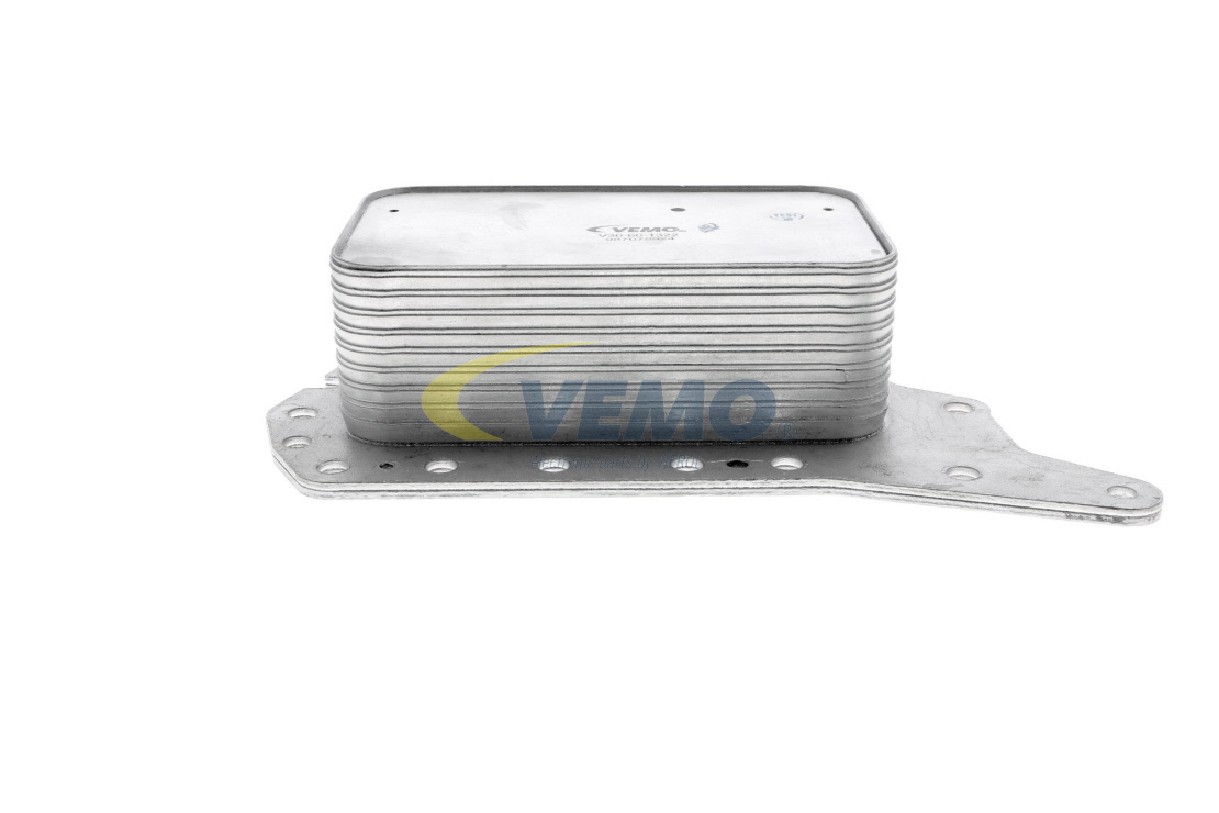 Oljekjøler, motorolje V30-60-1322 VEMO OPEL Vivaro B Combi (X82) 1.6 CDTI (06) 2019 121 hk