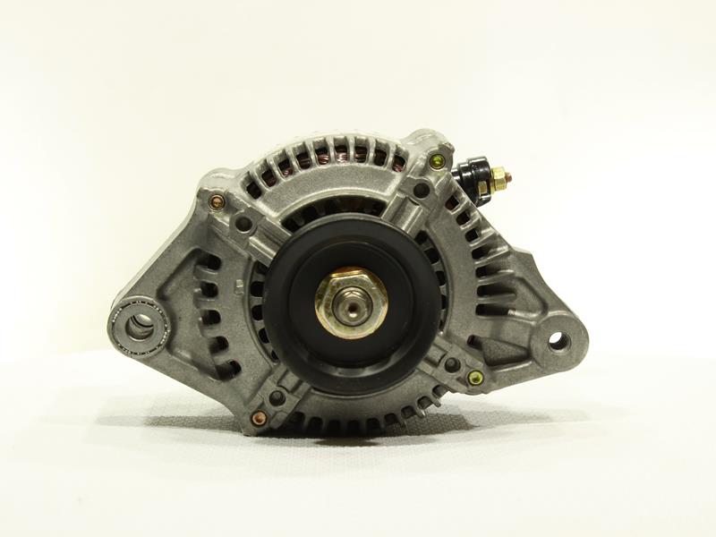 Numer OEM CHA 18 - Alternator 10441621 HONDA