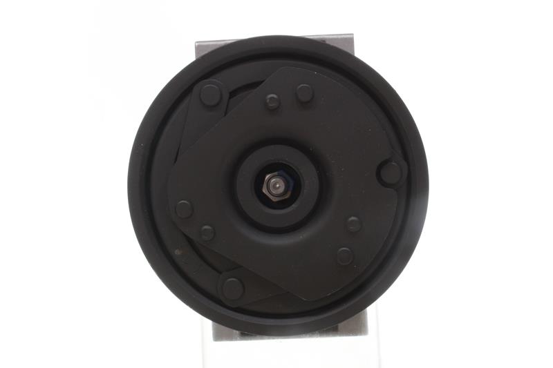 Número OEM 82 00 426 136 - Compressor, ar condicionado 10550476 RENAULT, LADA