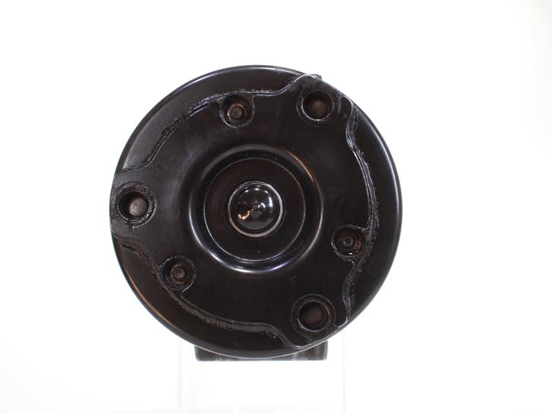 Numer OEM 1136521 - Sprężarka klimatyzacji 10552109 VOLVO, CHEVROLET, DAEWOO, ISUZU, CADILLAC