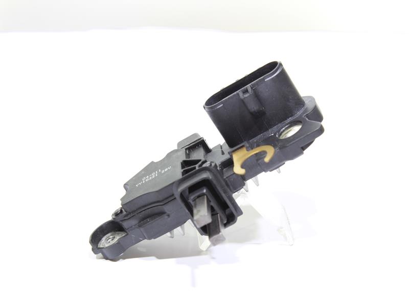 Número OEM 1 502 245 - Regulador del alternador 10700267 MERCEDES-BENZ