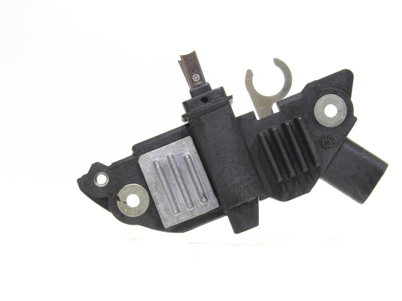 Numero OEM 93 18 8678 - Regolatore alternatore 10700615 OPEL