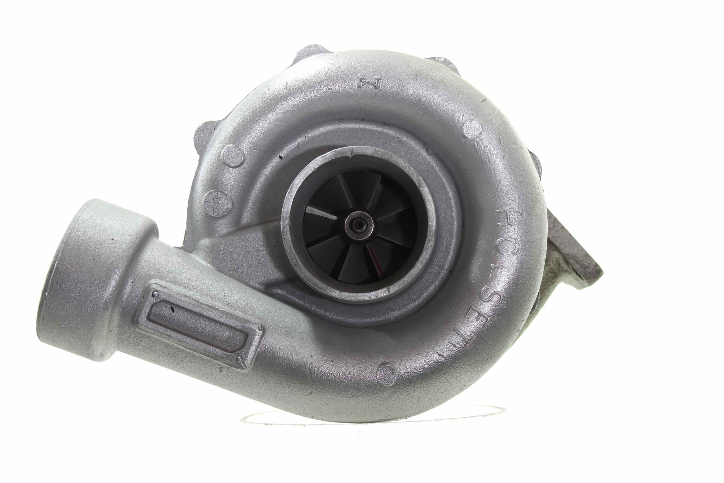 Numer OEM 1 117 733 - Turbosprężarka 11900310