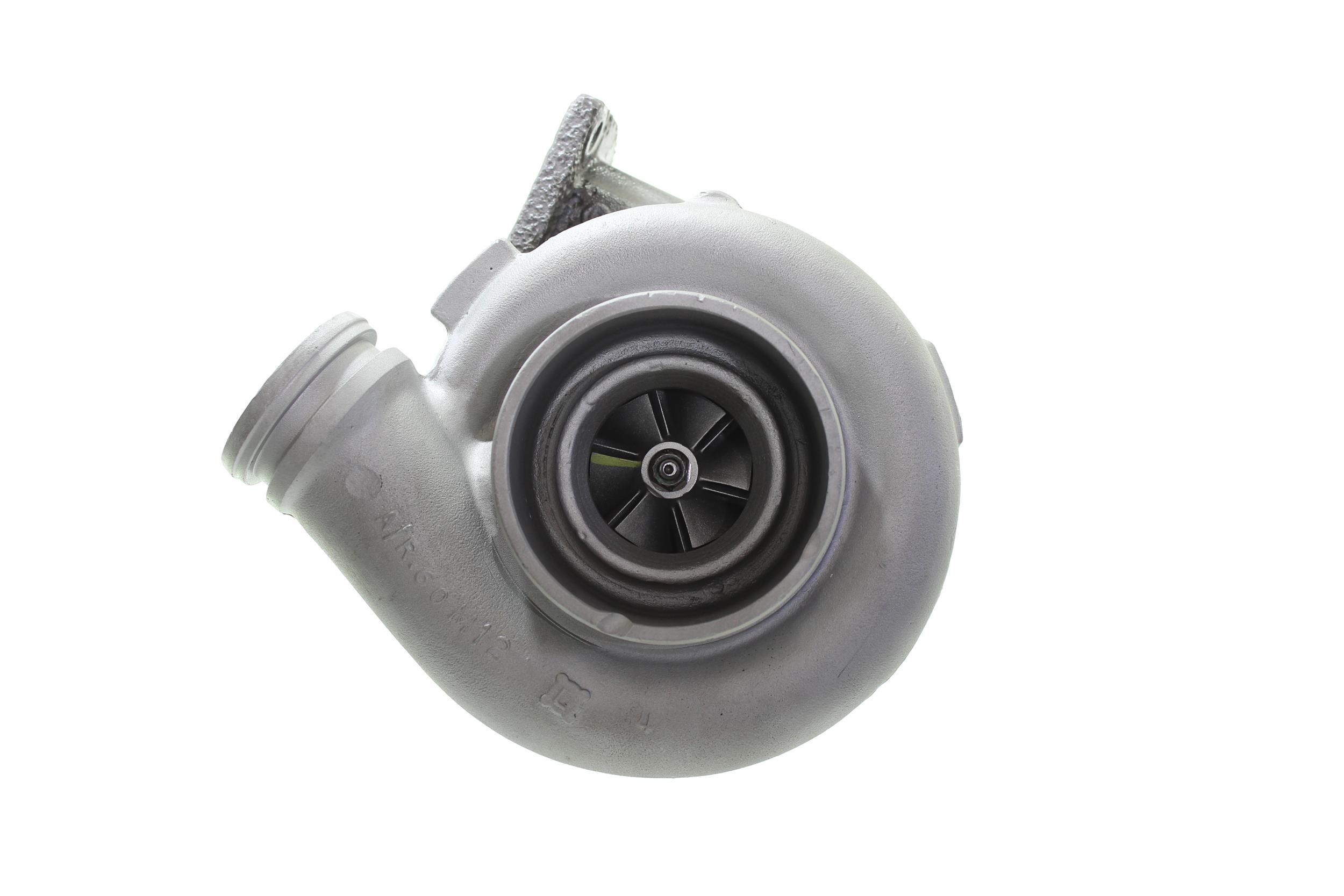 Numer OEM RE33786 - Turbosprężarka 11900904