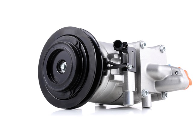 Kompressor Klimaanlage 447K0332 RIDEX MAZDA BT-50 Pickup (CD, UN) 2.5 MRZ-CD 4x4 (UNY0W3) 2006 143 PS