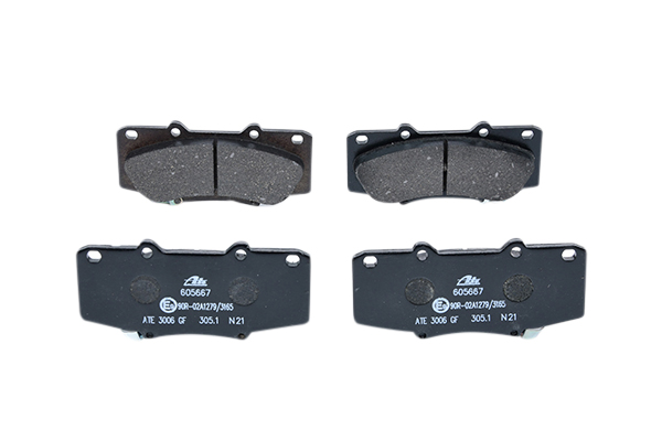 Número OEM 04465 0K 260 - Juego de pastillas de freno 13.0460-5667.2 TOYOTA, LEXUS, SATURN, WIESMANN