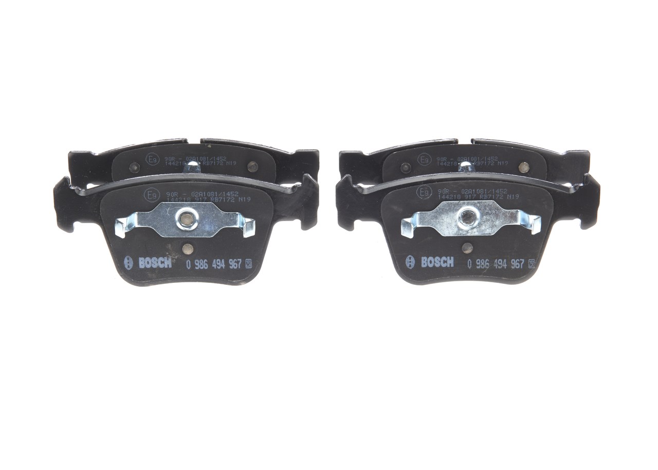 Número OEM A 005 420 82 20 - Juego de pastillas de freno 0 986 494 967 MERCEDES-BENZ