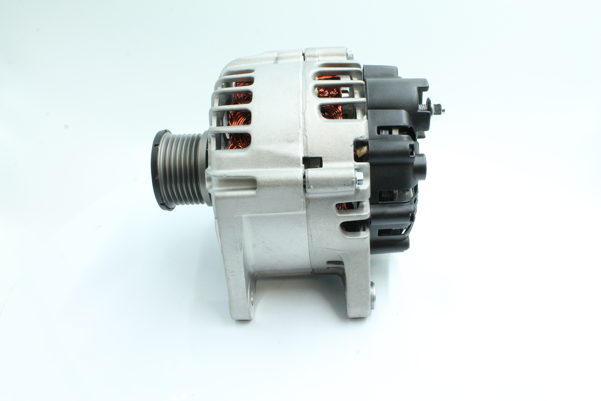 OEM-Nummer 23 10 015 68R - Lichtmaschine 89215861 OPEL, RENAULT, NISSAN, DACIA, SMART