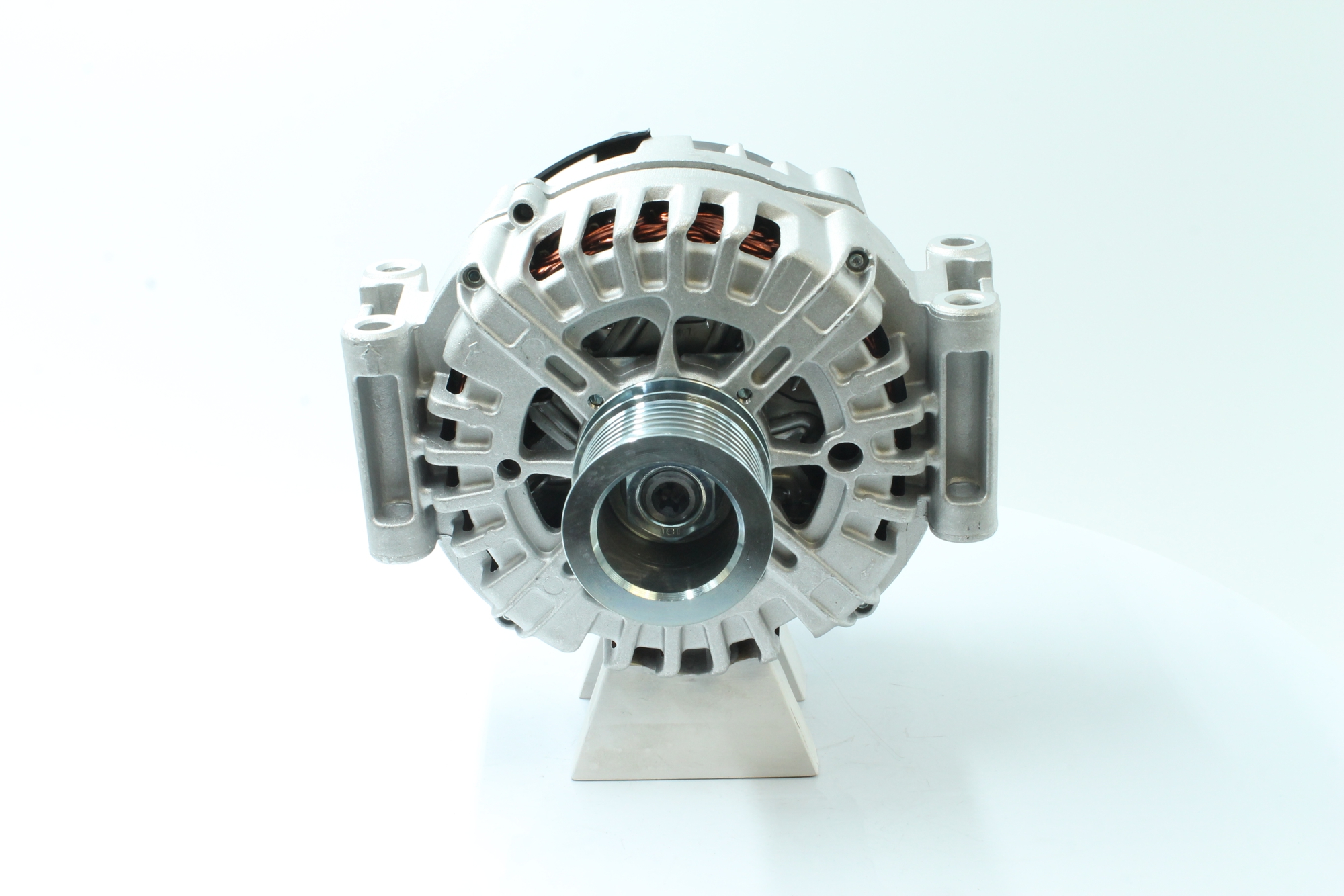 Numer OEM A 000 906 74 00 - Alternator 89215960 MERCEDES-BENZ