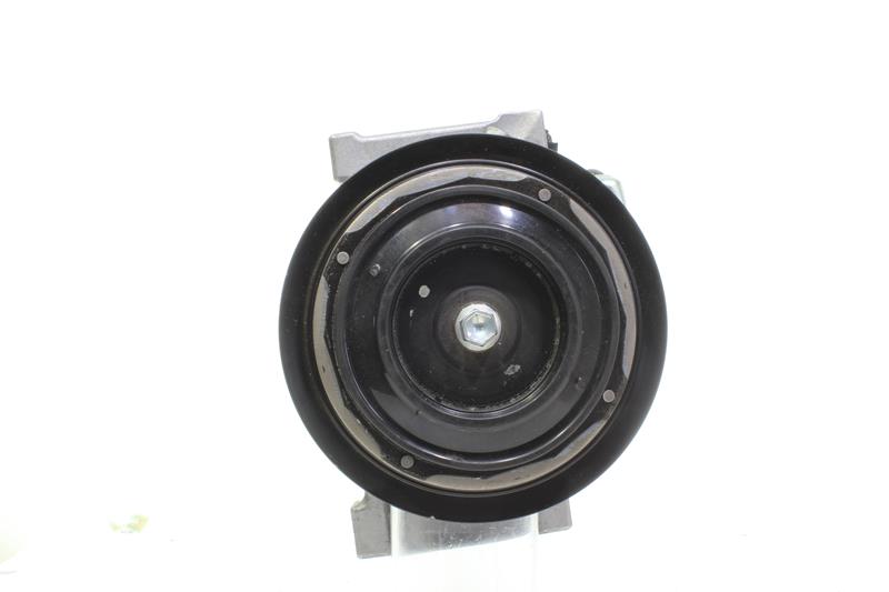 Numer OEM 92 60 04E B0A - Sprężarka klimatyzacji 10553731 FORD, RENAULT, NISSAN