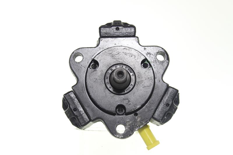 Numer OEM 13 51 7 787 632 - Pompa wysokiego ciśnienia 11975062 BMW