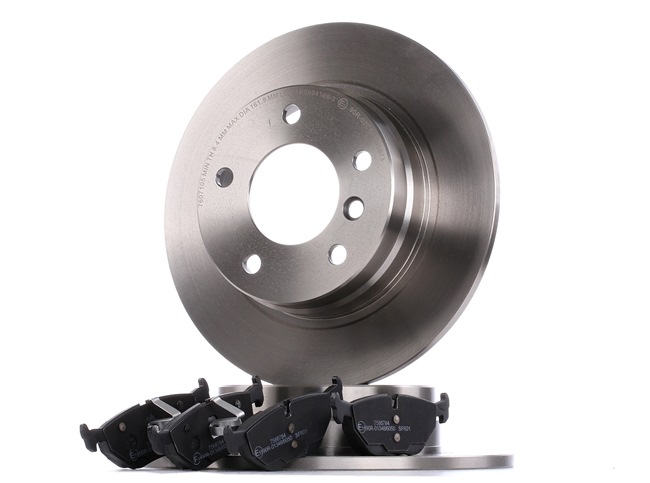 Numer OEM 34 21 6 864 051 kit - Zestaw do hamulców, hamulce tarczowe SKBK-1090393 BMW