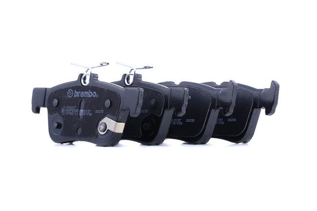 Freins Ford Kuga dm2: Plaquettes de frein BREMBO P 24 217