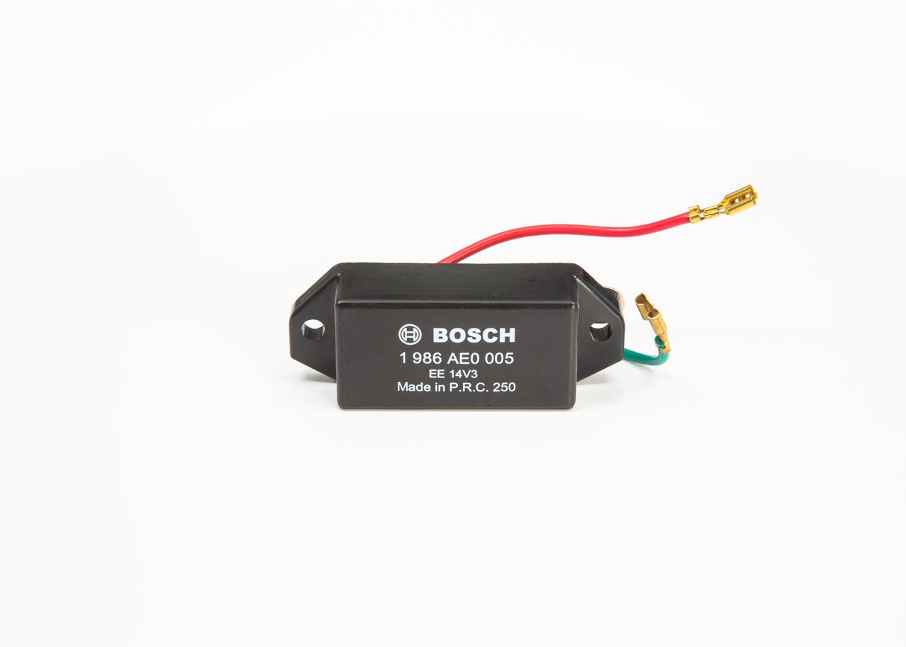 Numer OEM 040 903 803 3 - Regulator napięcia 1 986 AE0 005 AUDI