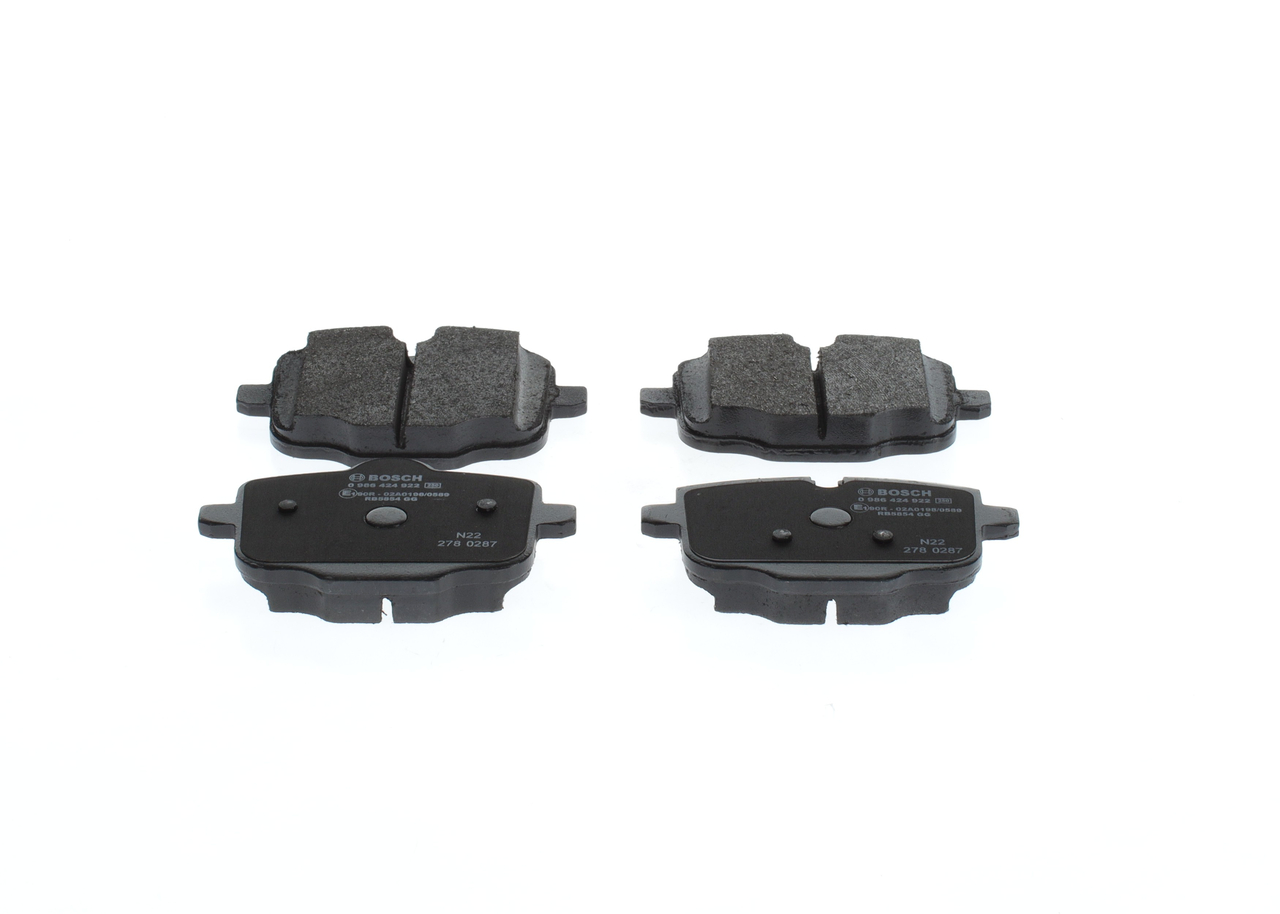 OEM-Nummer 34 21 6 870 552 - Bremsbeläge 0 986 424 922 BMW