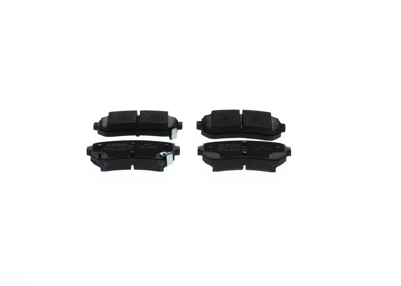 Número OEM 58302 C1A15 - Juego de pastillas de freno 0 986 424 956 HYUNDAI, KIA
