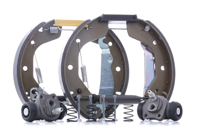 comprar online BREMBO Freno De Tambor K 59 036 Chevy 71,01 €