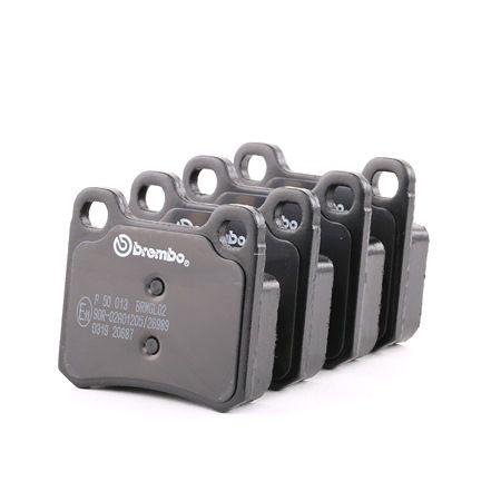 BREMBO P 50 013 Bremsbeläge MERCEDES-BENZ C-Klasse Limousine (W202)