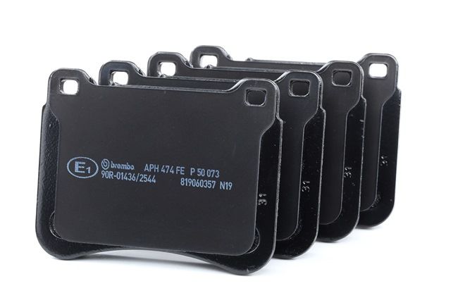 Número OEM 004 420 51 20 - Pastilhas de travão P 50 073 MERCEDES-BENZ