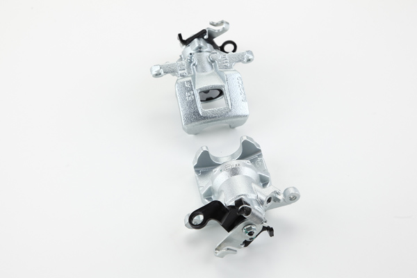 Numer OEM 4605A955 - Zacisk hamulca 24.3414-1717.5 PEUGEOT, MITSUBISHI, ISUZU, GMC