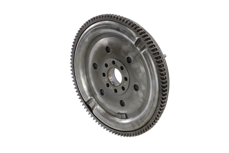 Massavliegwiel 009-001-000030R REMANTE TOYOTA RAV4 II SUV (XA20) 2.0 D 4WD (CLA20_, CLA21_) 2005 116 Pk