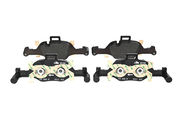 OEM-Nummer 34 11 6 883 470 - Bremsbeläge 13.0460-7345.2 BMW