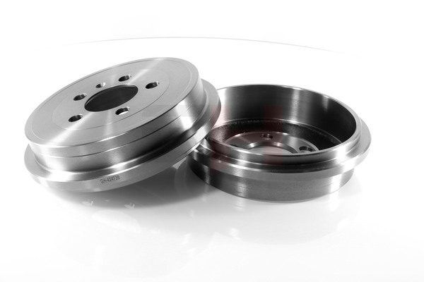 Numéro OEM 6R0 609 617 C - Tambour de frein GH-424739 AUDI, SEAT, SKODA