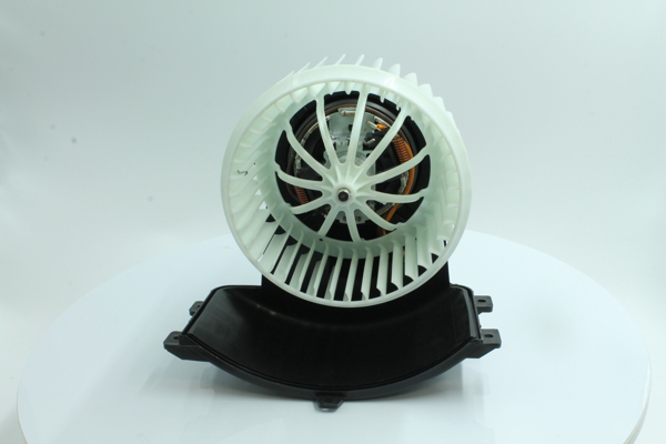 Numer OEM 7E2 819 021 C - Wentylator wnętrza 7200035 AUDI, SKODA, SEAT