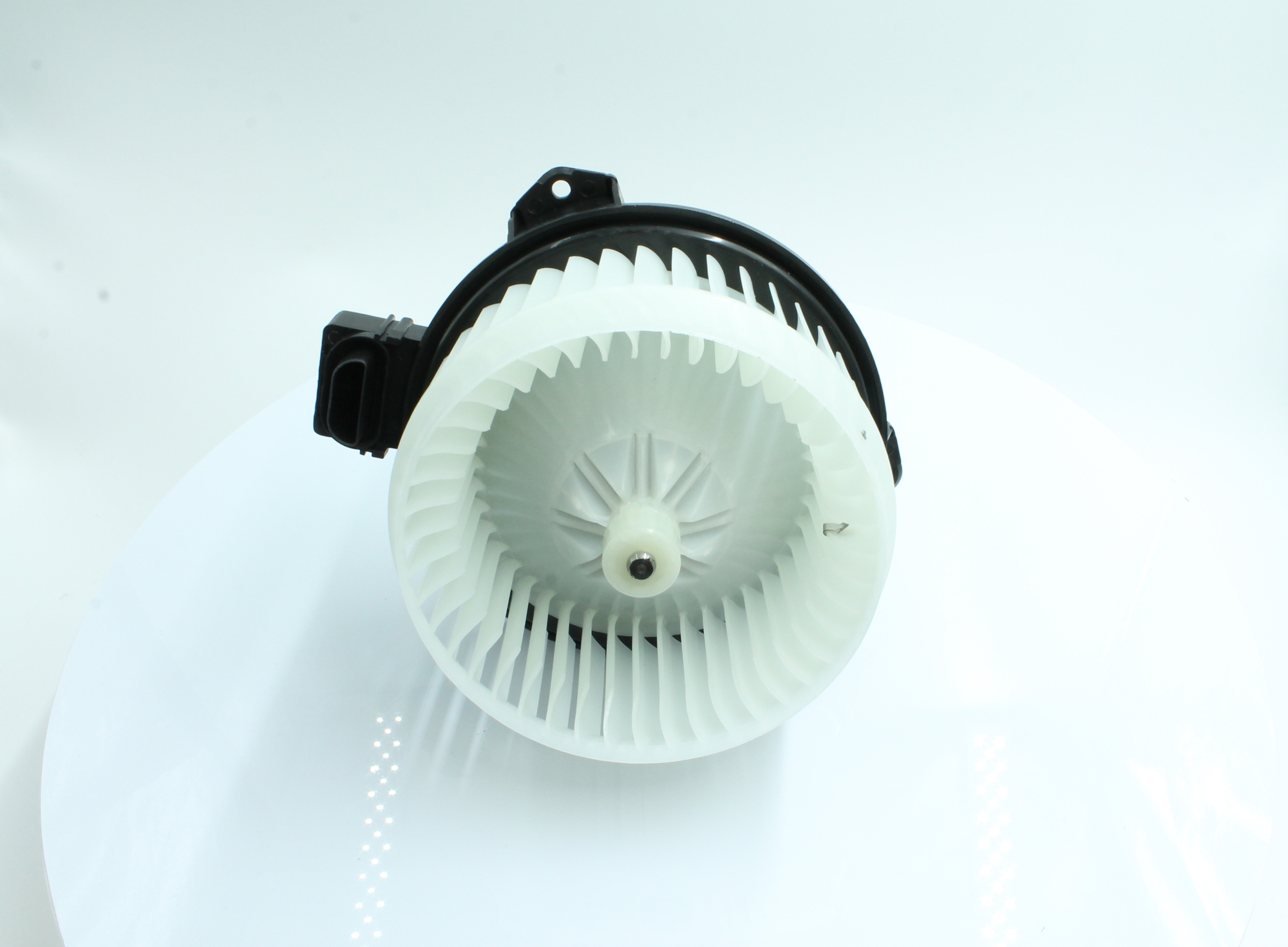 Numéro OEM 74150-62JA0 - Pulseur d'air habitacle 7200112 FIAT, TOYOTA, SUZUKI