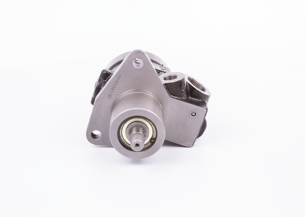 Numer OEM 000 466 70 01 - Pompa wspomagania 4 534 000 654 MERCEDES-BENZ